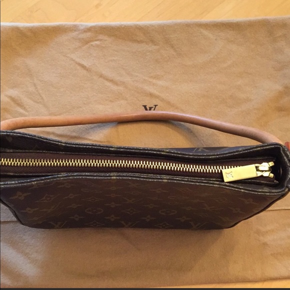 Authentic Louis Vuitton shoulder bag - Picture 2 of 8